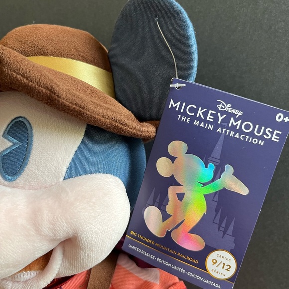 Disney Parks Plush Mickey Mouse Main Attraction 9/12 Big Thunder Mountain RR NWT - Picture 3 of 7